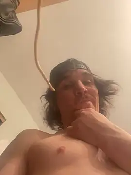 Lilsmokeshow017 online show from February 17, 2025, 11:43 pm