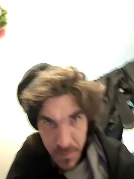 Lilsmokeshow017 online show from October 29, 2025, 7:35 pm