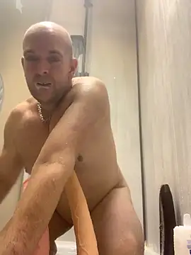 Snapshot of Bigtoyaddict chatting on October 26, 2025, 4:46 am Bigtoyaddict online show from October 26, 2025, 4:46 am