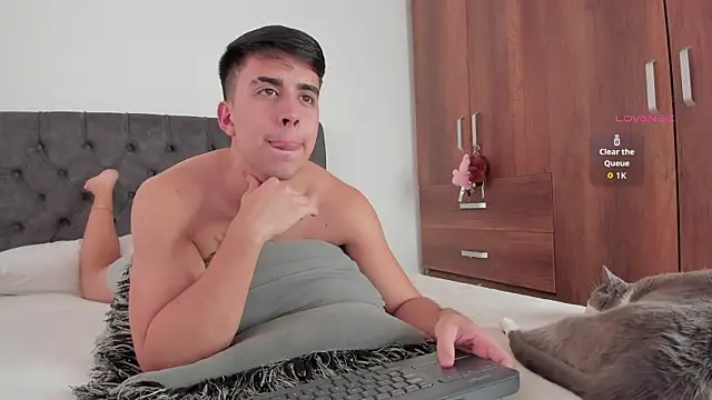 jordanmuskk online show from November 3, 2025, 6:44 pm