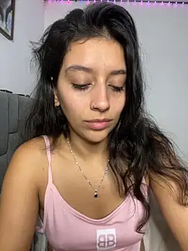 BrittanyDiaz online show from October 6, 2025, 10:32 pm