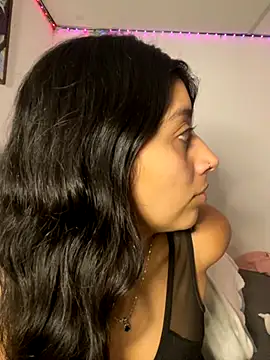 BrittanyDiaz online show from September 23, 2025, 1:01 am