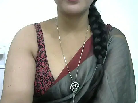 rashmika reddy online show from February 3, 2026, 5:05 am