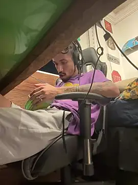 Snapshot of hotcamboy420 chatting on February 24, 2025, 4:38 am hotcamboy420 online show from February 24, 2025, 4:38 am