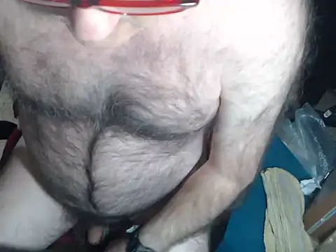 sohorneydad13 online show from November 4, 2025, 5:06 pm