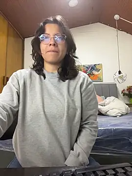 karlamorris  online show from March 6, 2026, 1:17 pm