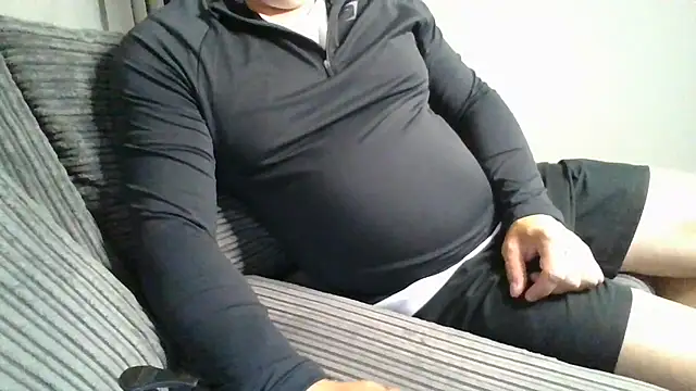 Nizzlivecam online show from June 6, 2026, 9:14 am