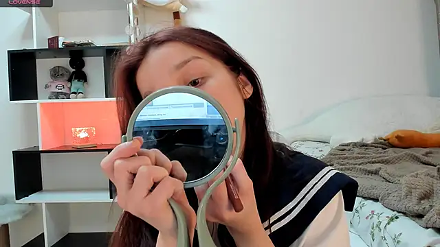 crystal lilith online show from March 22, 2025, 7:36 am