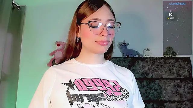 Valentina Alba online show from May 21, 2026, 6:38 pm