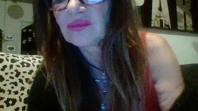 Snapshot of gildamilf chatting on November 30, 2025, 7:47 pm gildamilf online show from November 30, 2025, 7:47 pm