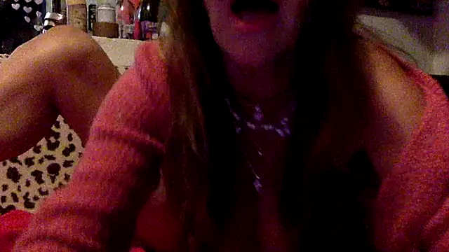 Snapshot of gildamilf chatting on September 24, 2025, 6:36 pm gildamilf online show from September 24, 2025, 6:36 pm