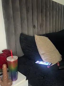 Noha-Sexy online show from November 17, 2025, 11:03 am