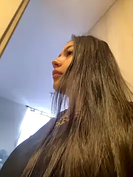 Latina vanessa online show from September 19, 2025, 12:31 pm