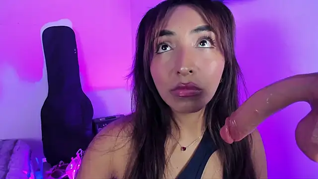 Leticia brownn1 online show from March 12, 2025, 5:17 pm