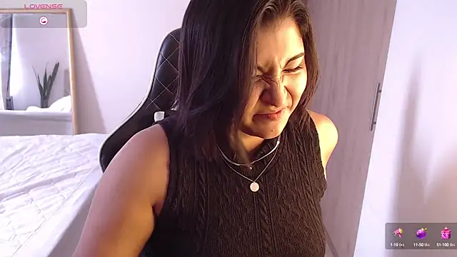 Zetrionn online show from December 21, 2024, 6:55 pm