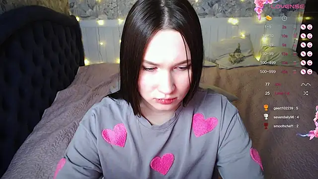 Snapshot of ChloeMillerMeow chatting on March 4, 2025, 11:22 pm ChloeMillerMeow online show from March 4, 2025, 11:22 pm