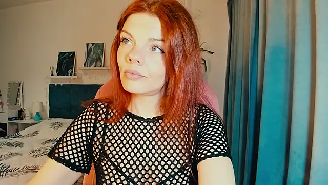 AlysaNightmoon online show from April 16, 2026, 6:03 am