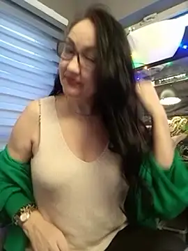 CamilleDesire online show from March 4, 2025, 5:24 pm