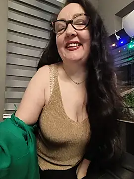 CamilleDesire online show from November 3, 2025, 5:05 pm