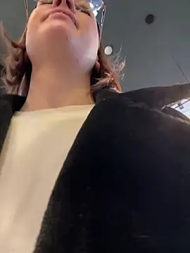 RinaCat online show from February 7, 2026, 3:25 am