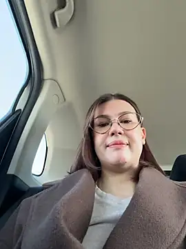 RinaCat online show from April 2, 2026, 5:47 am