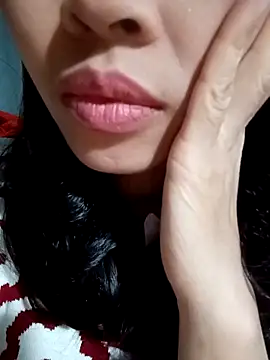 Hana love20 online show from November 13, 2025, 12:31 pm