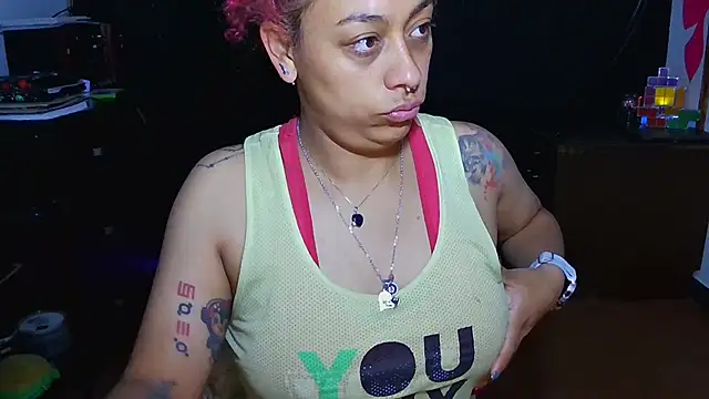 Cata Blue   online show from February 25, 2026, 2:39 pm