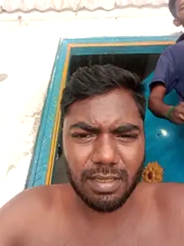 TamizhanKishwin7 online show from December 1, 2025, 5:30 am