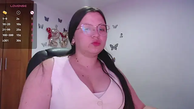 Sarahros1 online show from March 19, 2025, 11:47 pm