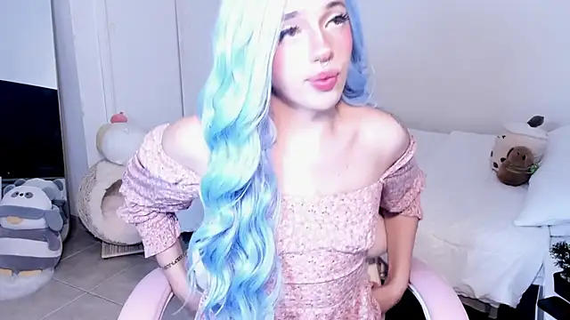 Snapshot of KloeKing__ chatting on September 15, 2025, 12:00 am KloeKing online show from September 15, 2025, 12:00 am