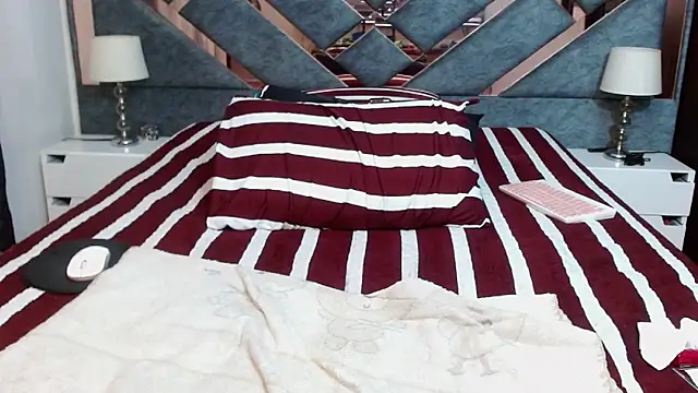 KarlaTesg online show from October 11, 2025, 9:49 pm