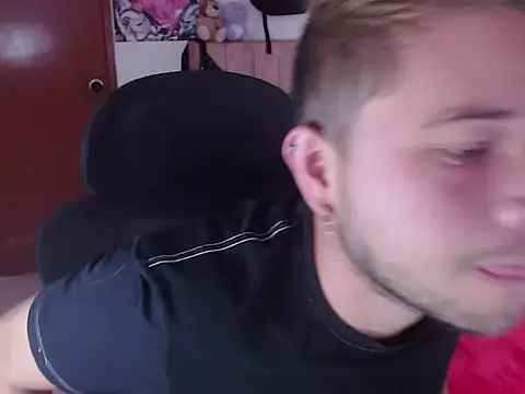 JOHANLEON1 online show from October 30, 2025, 4:26 pm