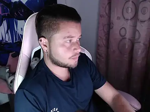 JOHANLEON1 online show from April 23, 2026, 12:50 am