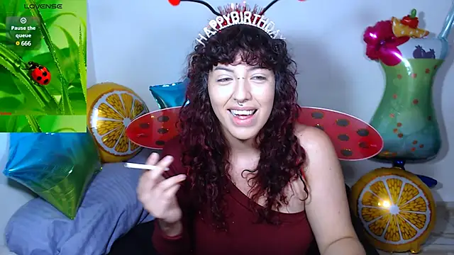 Snapshot of Eli666uwu chatting on January 23, 2025, 6:17 am Eli666uwu online show from January 23, 2025, 6:17 am