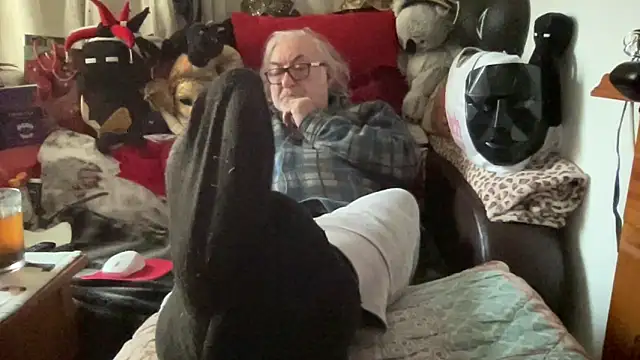 Snapshot of EroticVenetian chatting on February 4, 2026, 12:55 pm EroticVenetian online show from February 4, 2026, 12:55 pm