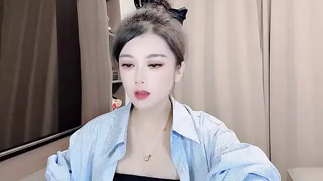 VIWVI online show from September 15, 2025, 5:08 am