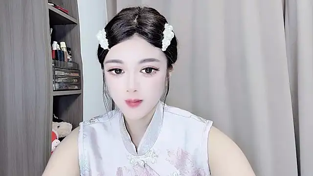 VIWVI online show from September 9, 2025, 3:05 am