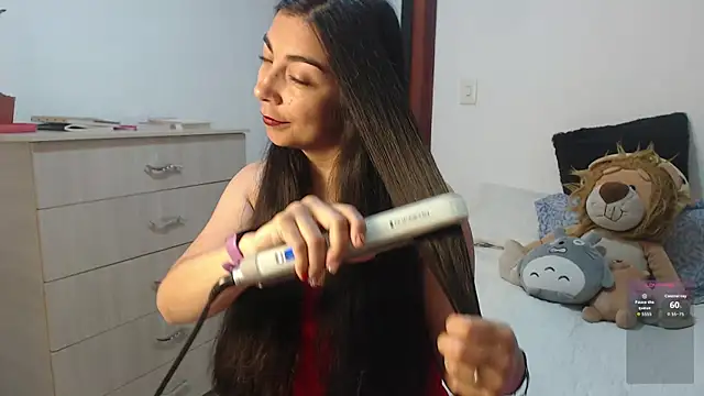 Snapshot of Karla_hernandez_ chatting on January 7, 2026, 10:31 am Karla hernandez online show from January 7, 2026, 10:31 am