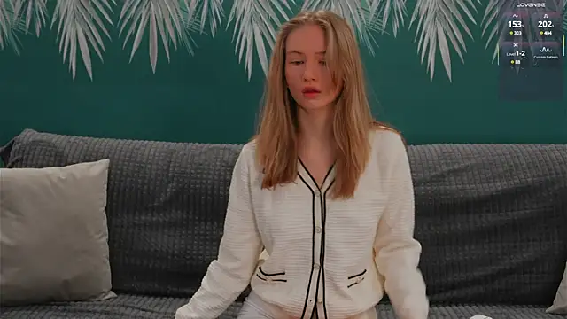Snapshot of Alexandra_Demore chatting on February 27, 2025, 8:09 pm Alexandra Demore online show from February 27, 2025, 8:09 pm