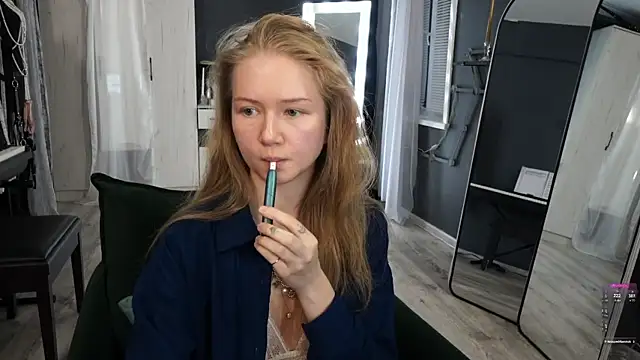 Snapshot of Alexandra_Demore chatting on July 5, 2026, 8:15 pm Alexandra Demore online show from July 5, 2026, 8:15 pm