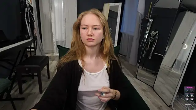 Snapshot of Alexandra_Demore chatting on July 8, 2026, 7:14 pm Alexandra Demore online show from July 8, 2026, 7:14 pm