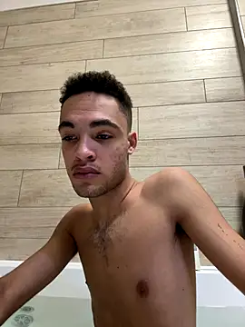 LukonPorn online show from November 20, 2025, 5:02 pm