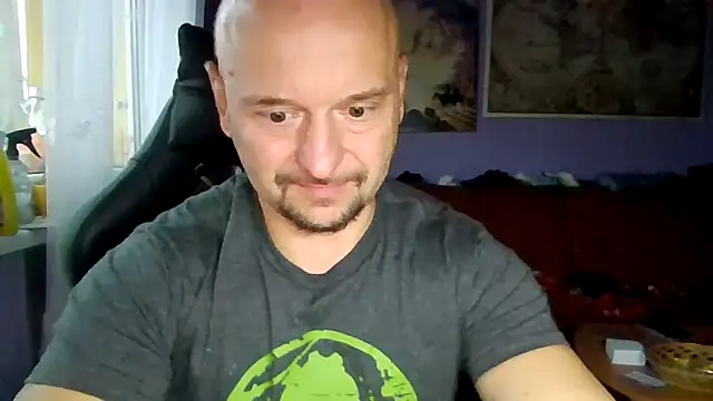 Sports-beast online show from November 10, 2025, 6:51 am