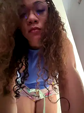 ashley Tompson1 online show from September 24, 2025, 5:52 pm