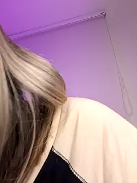 Rouse A01 online show from September 13, 2025, 3:06 am