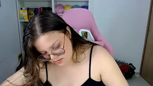 Gabiwaifu online show from February 22, 2026, 12:02 am