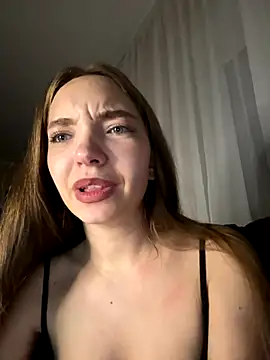 BarbaraFantasy online show from September 22, 2025, 7:42 pm