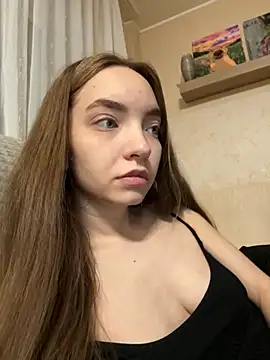 BarbaraFantasy online show from November 6, 2025, 7:18 pm