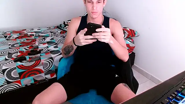 deividcloud36 online show from October 22, 2025, 9:35 pm