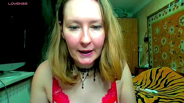 AnnaXLovers online show from March 19, 2025, 11:28 am